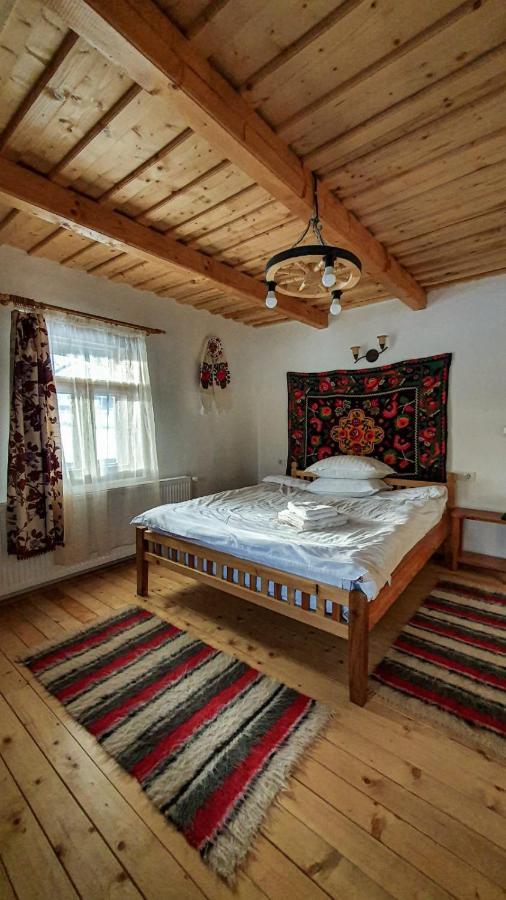 Ferienwohnung Casuta Din Gradina Breb Exterior foto